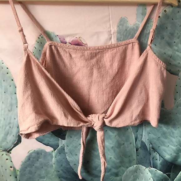 La Hearts Tops - Tie back crop top